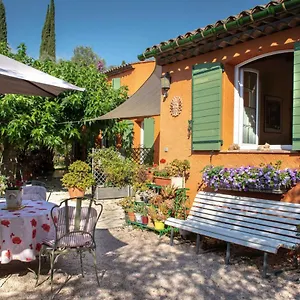  Bed & Breakfast Le Clos Des Oliviers France